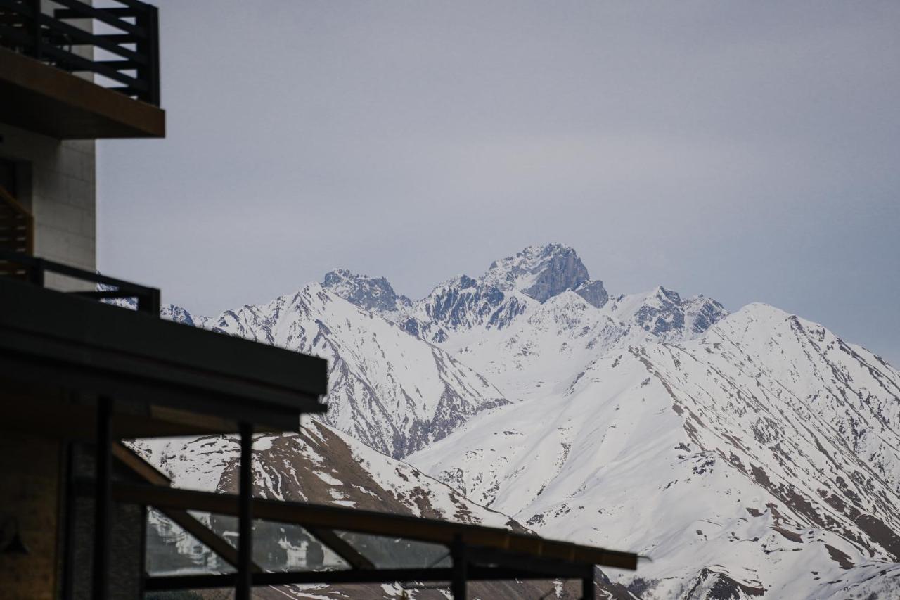 Suatis Resort Kazbegi Exterior foto