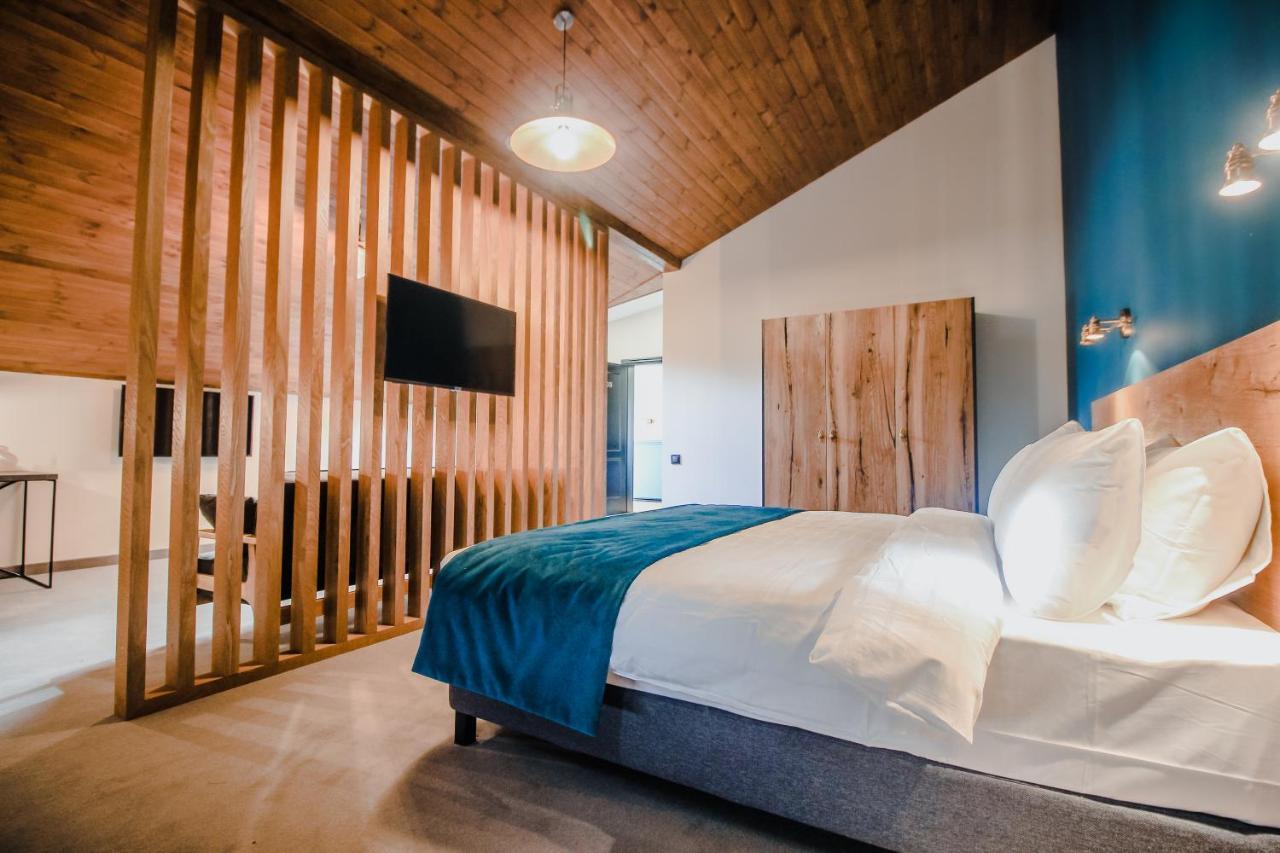 Suatis Resort Kazbegi Exterior foto