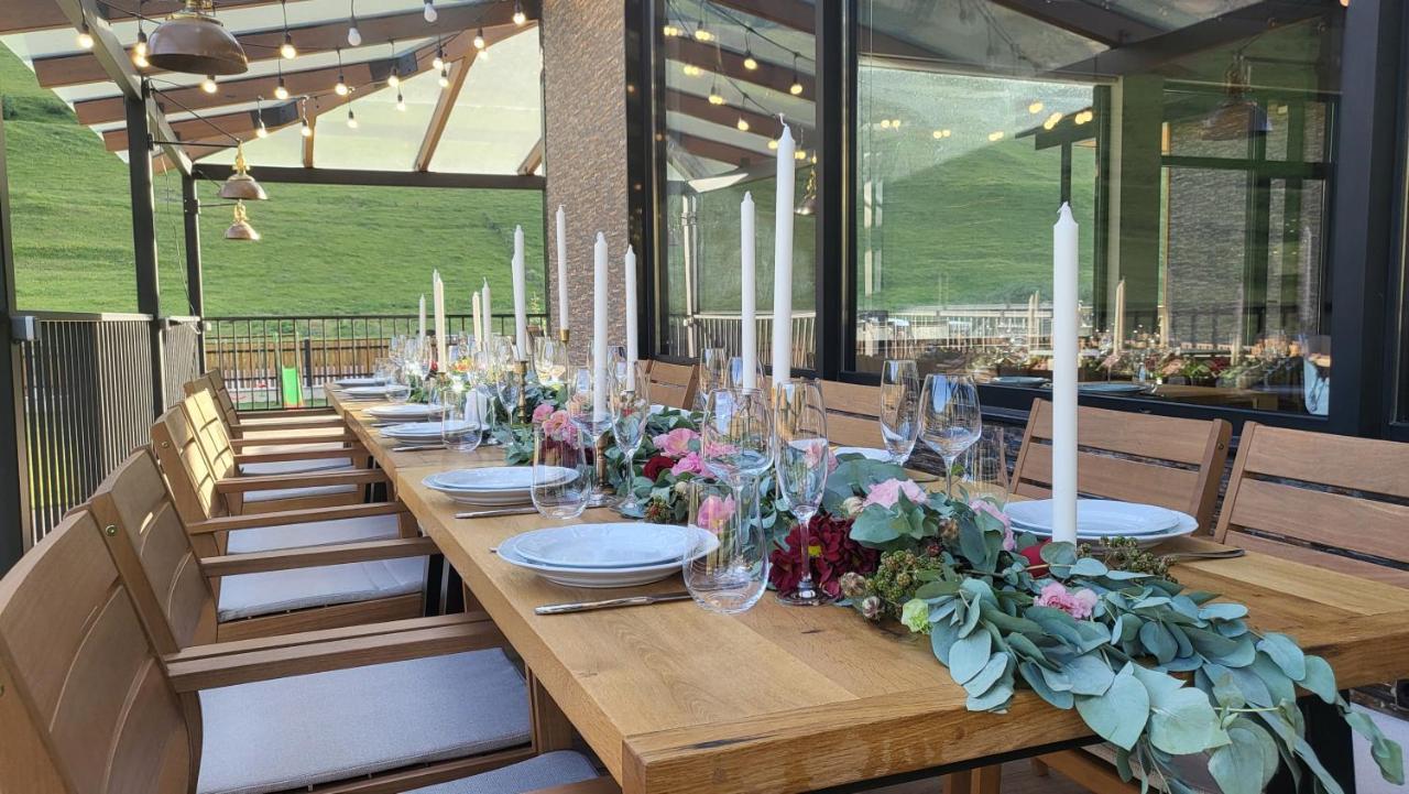 Suatis Resort Kazbegi Exterior foto