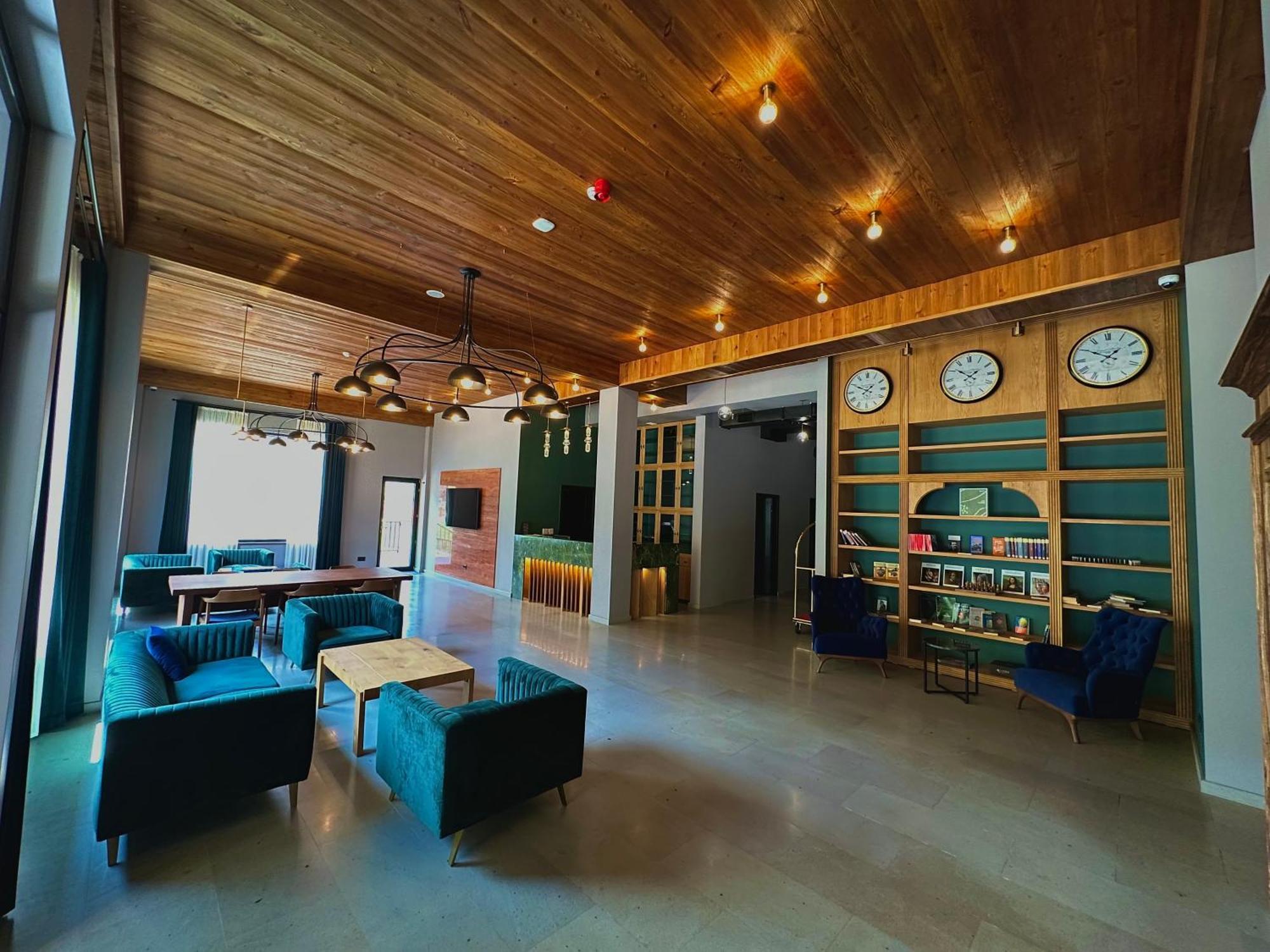 Suatis Resort Kazbegi Exterior foto